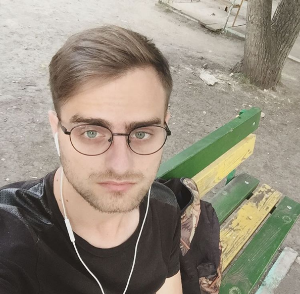Интернет-пользователи обнаружили в "Инстаграме" "красноярского Гарри Поттера"