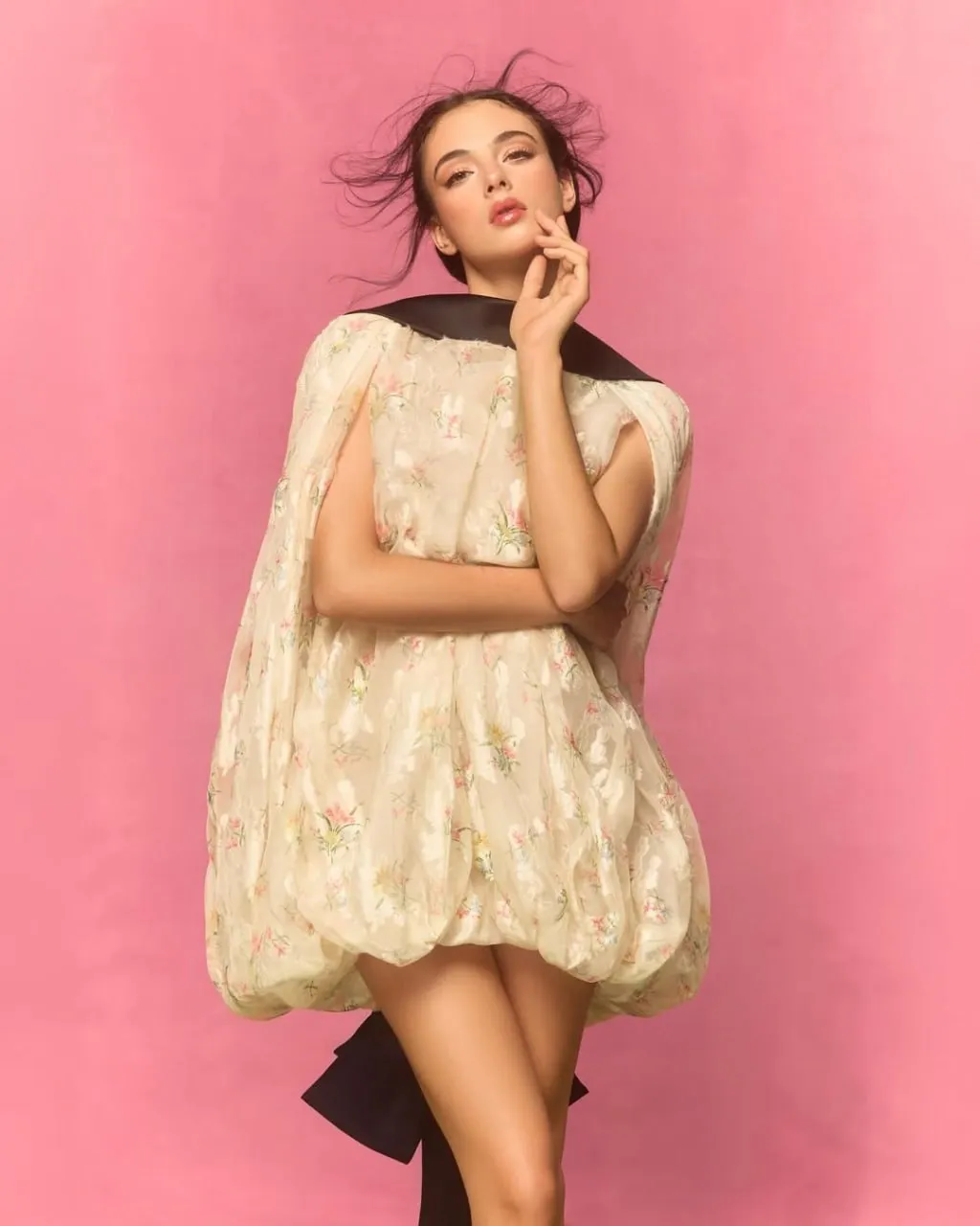 Дочь Моники Беллуччи в кукольном образе снялась для глянца