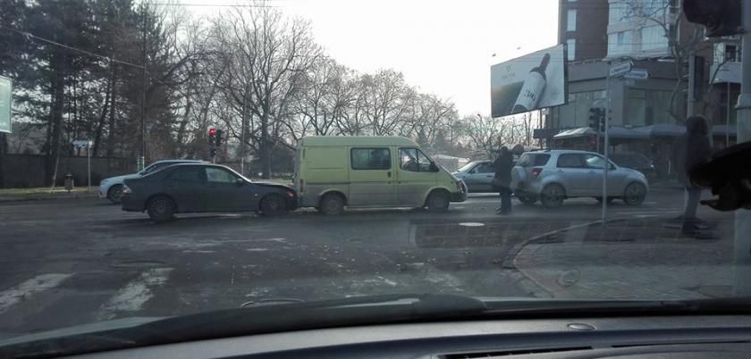 На Буюканах произошла цепная авария