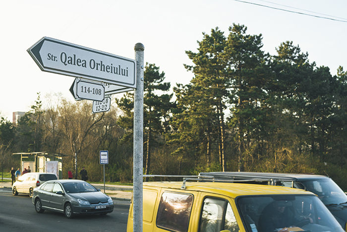 Chişinăul îşi schimbă denumirea în Qhişinău ®