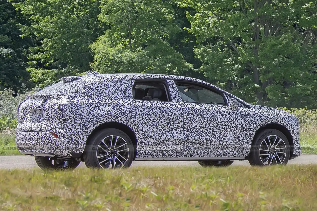 Cadillac готовит три новых электромобиля в 2023 году