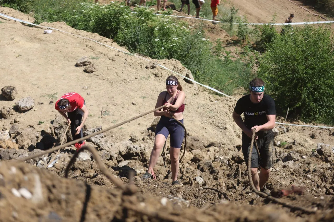 Glodiator Mud Race 2024 – первая коллаборация Sporter и Bomba