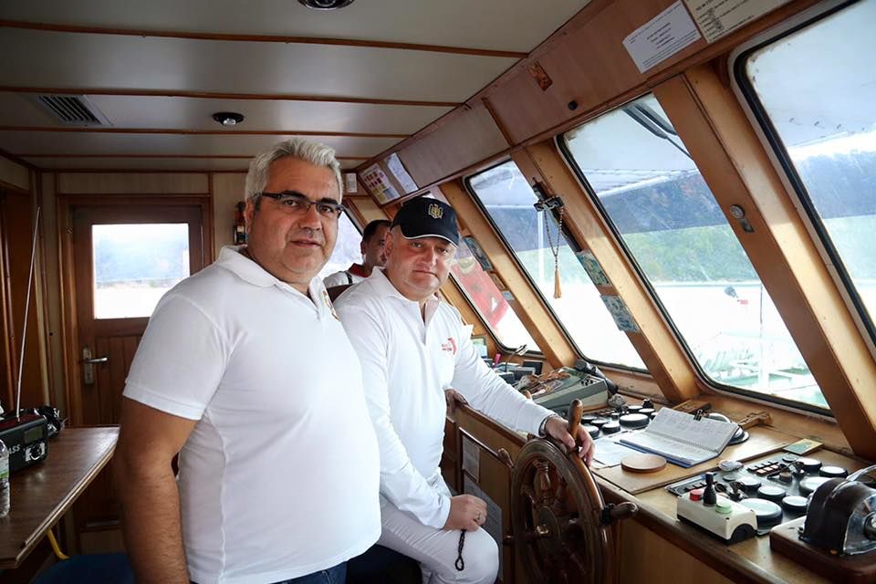 Teambuilding de partid sau cum se odihnește Igor Dodon, alături de socialiști, pe muntele Athos