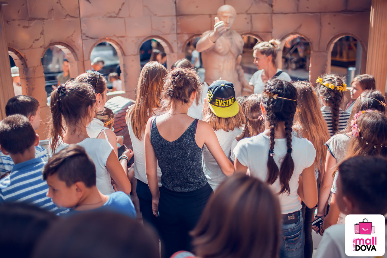 50 de elevi din Tiraspol au vizitat expoziția interactivă „Roma Antică” de la Shopping MallDova ®