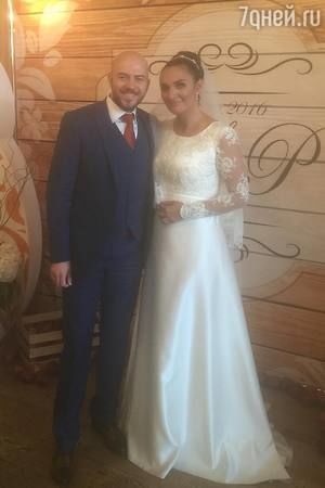 Елена Ваенга вышла замуж
