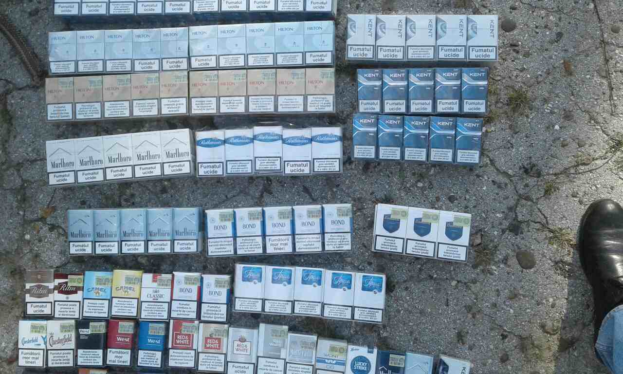 Minori implicați în activități de contrabandă cu țigări și încălcare a regulilor de circulație rutieră