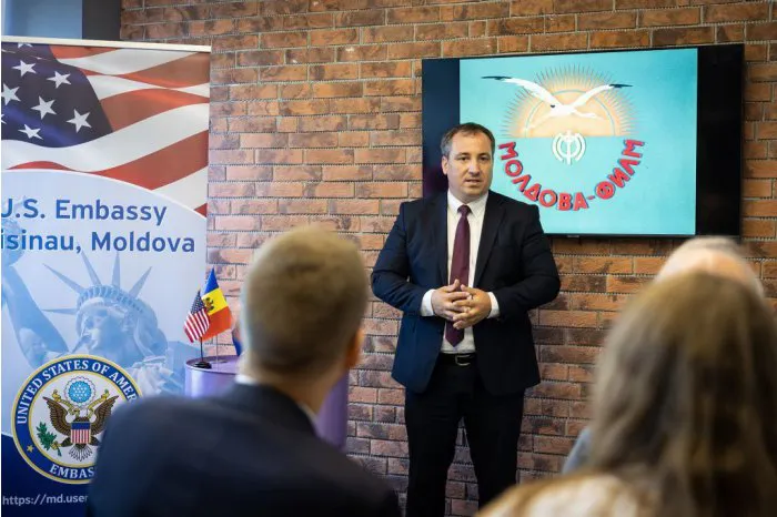 Кинофонд студии Moldova Film оцифруют при поддержке Евросоюза и США