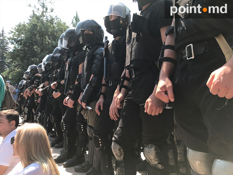 В Кишиневе прошли протесты против смешанной системы выборов