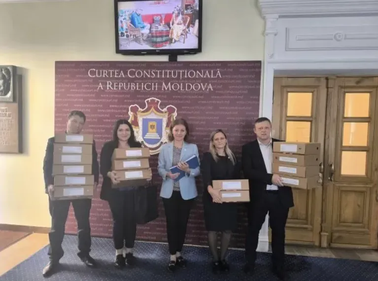 Центризбирком представила в КС документы и материалы по итогам референдума