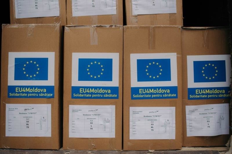 ЕС и ЮНИСЕФ передали партию средств защиту врачам из Кагула и Унген