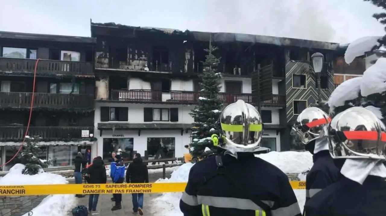 Proprietarul unui hotel dintr-o stațiune de lux din Franța, condamnat în urma unui incendiu mortal din 2019