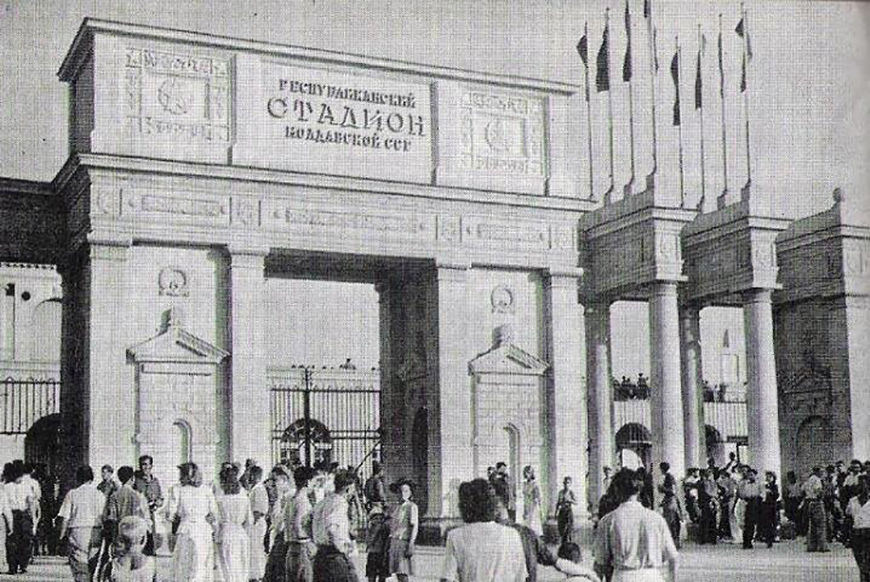 10 лет прошло с тех пор, как Республиканский стадион в Кишиневе закрыт