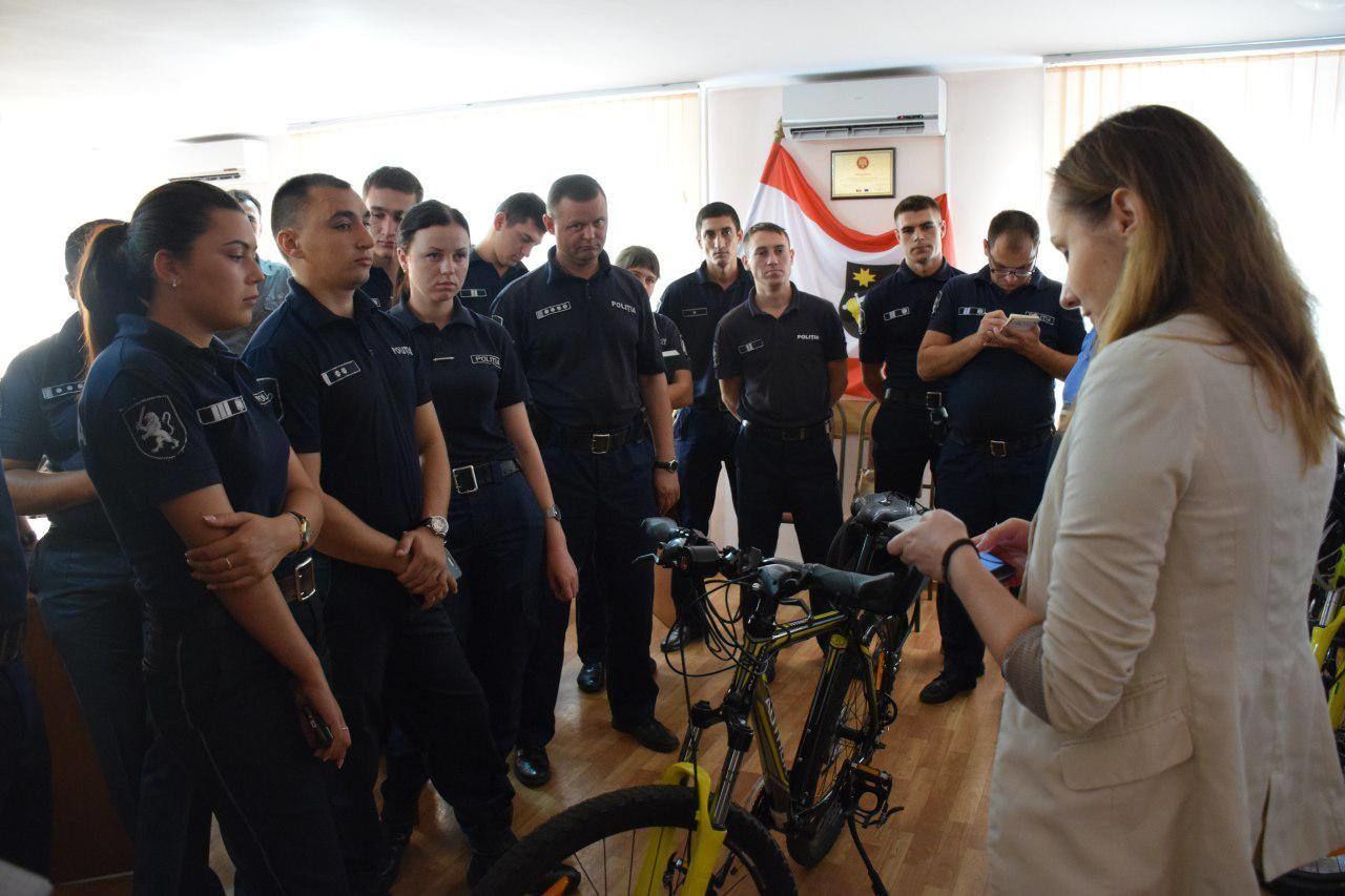 În curând polițiștii vor patrula pe biciclete în Chișinău. Detalii
