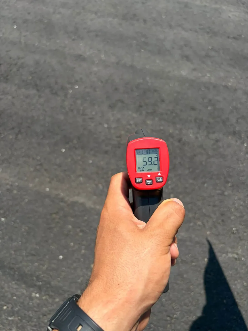 Поверхности аэропорта в Кишинёве нагрелись почти до 60 °C