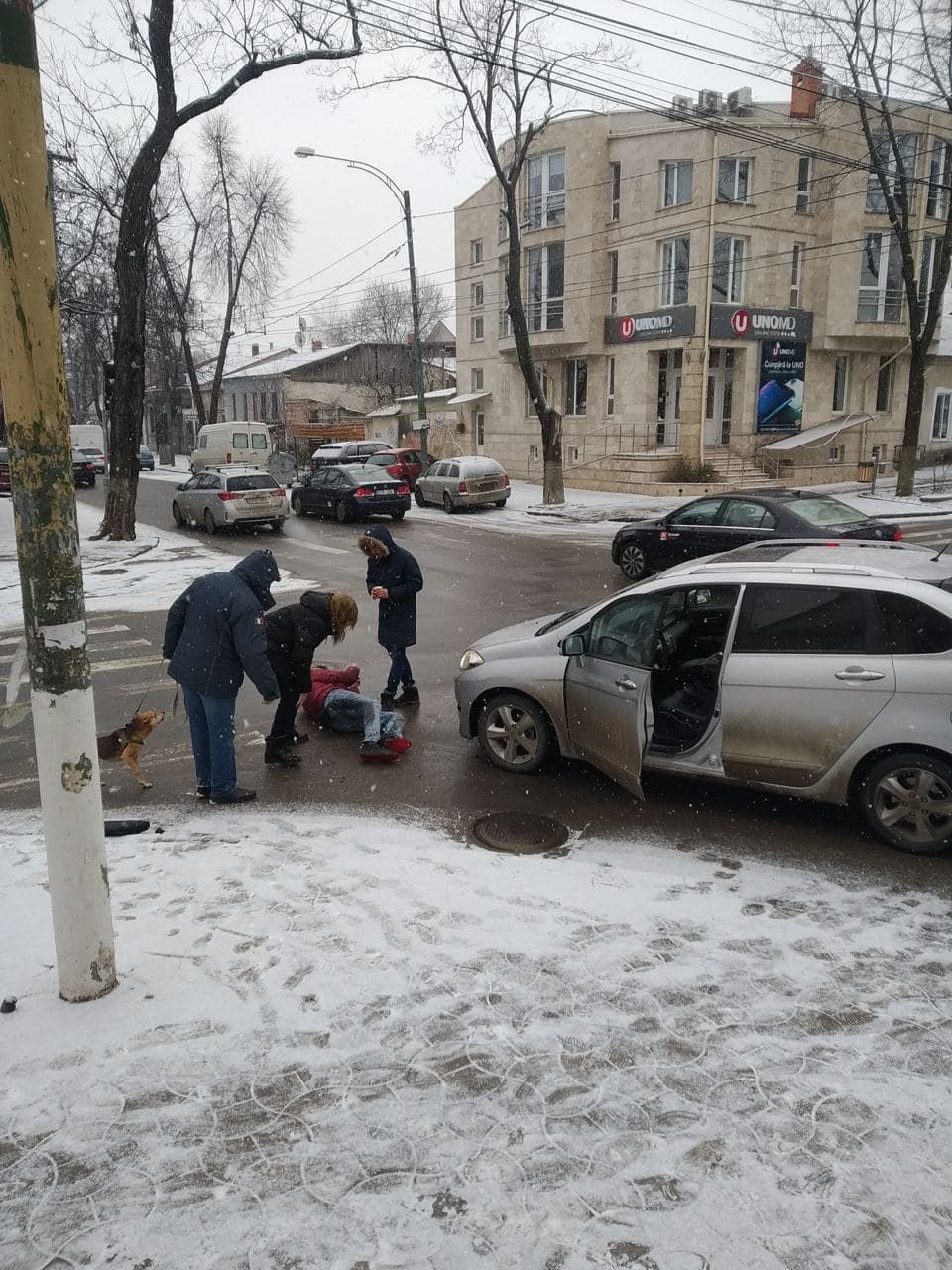 В Кишиневе на углу улиц Когэлничану и Армянской утром сбили пешехода