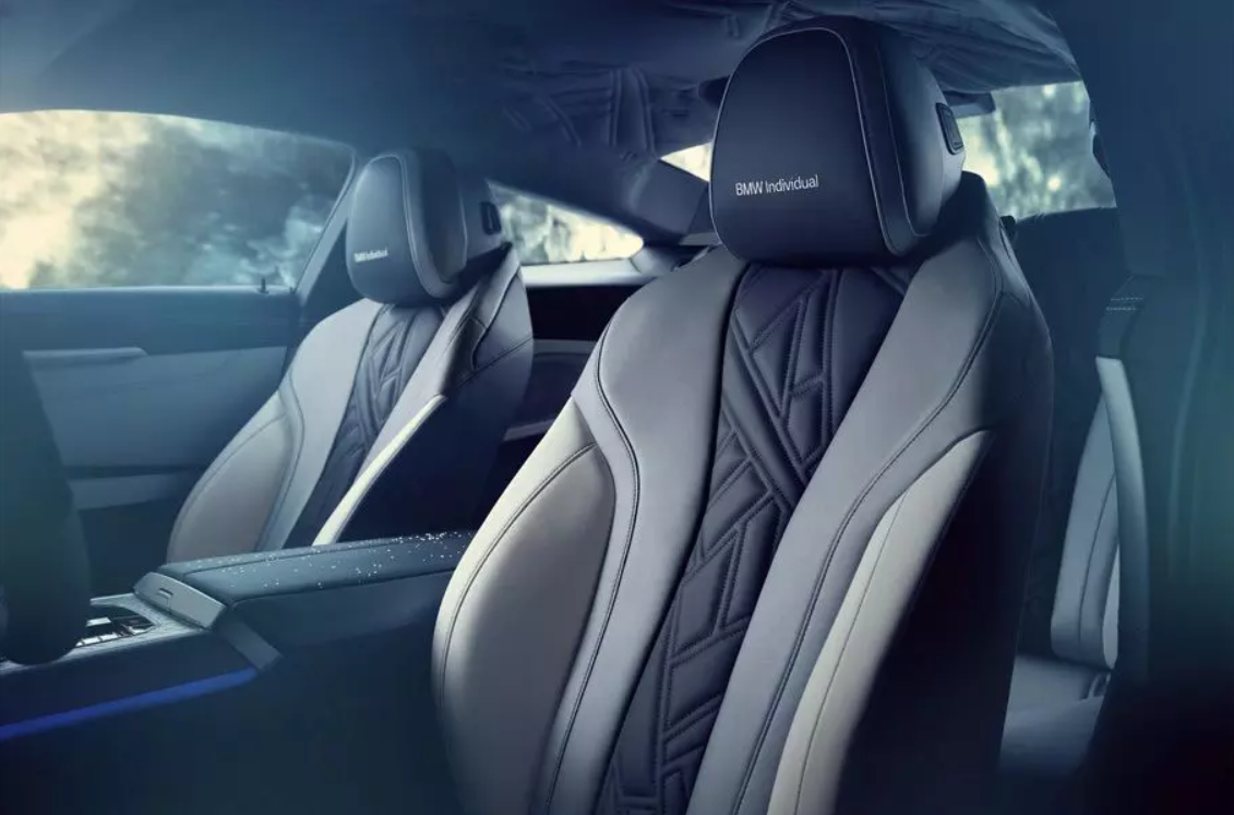 BMW украсила новую «восьмерку» кусочками метеорита
