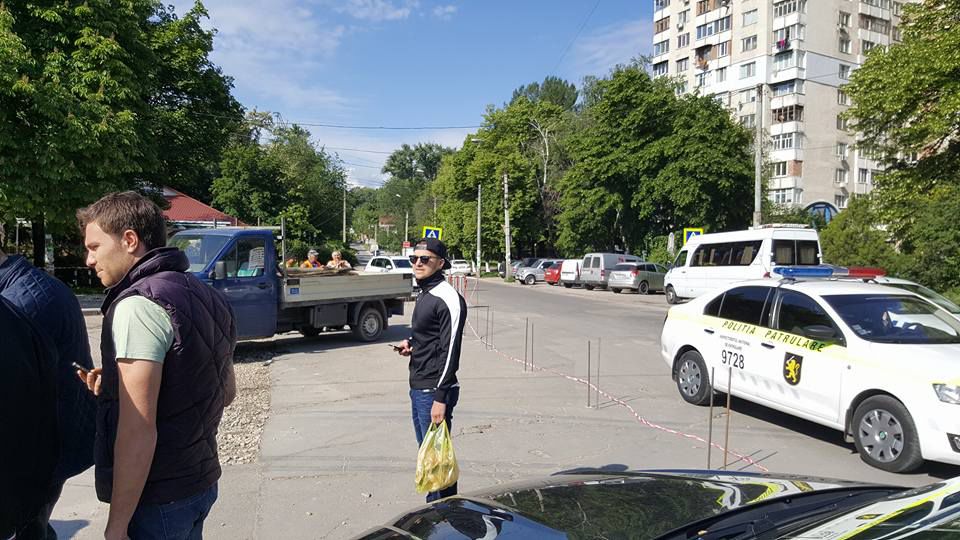 В парке на Скулянке началось строительство заправки