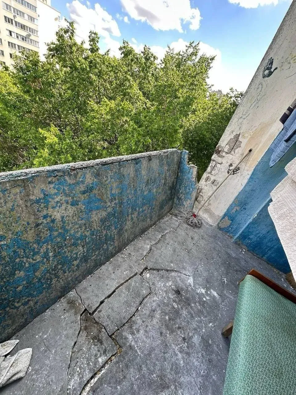 Administrația UTM, despre prăbușirea balconului unui cămin studențesc: Situația este sub control
