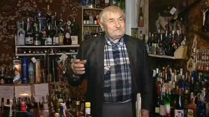 Учитель из села Садова собрал коллекцию вин и открыл музей