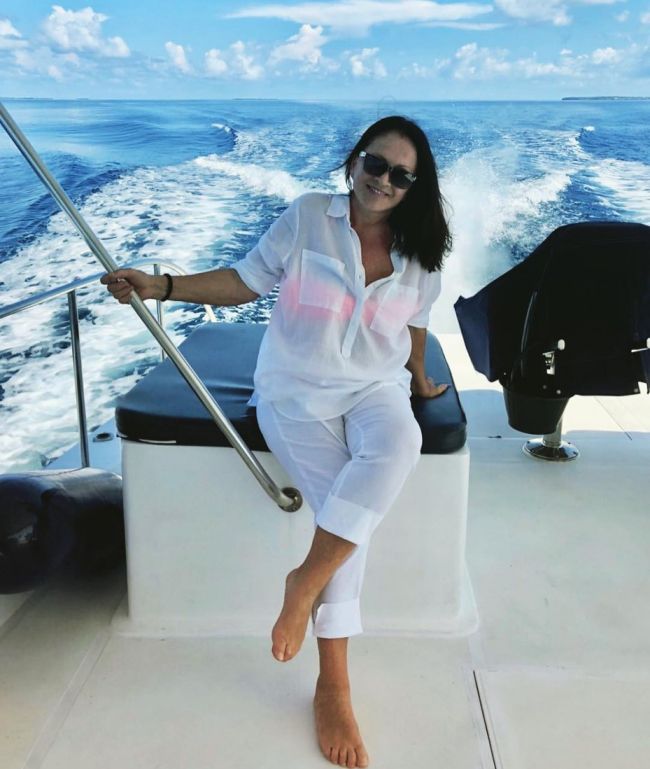 Sofia Rotaru, surprinsă împreună cu sora sa, pe un iaht