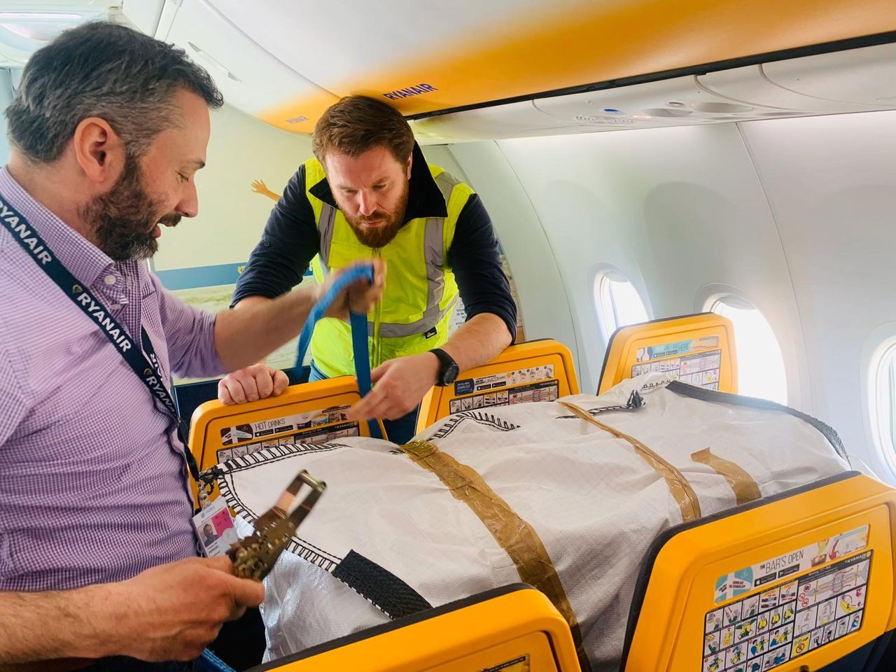 Из Кишинева на самолете компании Ryanair вывезли медоборудование