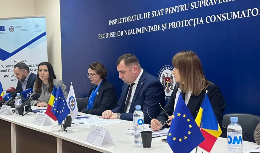 Centrul Unic de Apel pentru Consumatori, lansat cu sprijinul UE