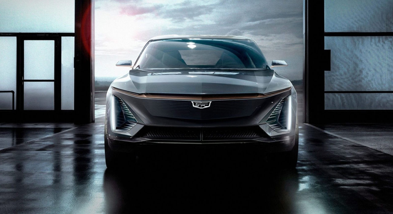 Cadillac показал первые снимки своего электромобиля