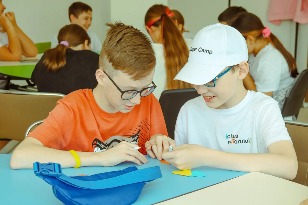 Orange: Super Camp - день, полный цифровых впечатлений в нашем летнем лагере