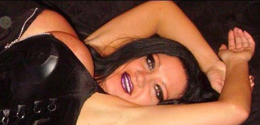O prostituată străbate țara într-o rulotă pentru a face sex cu cât mai mulți bărbați