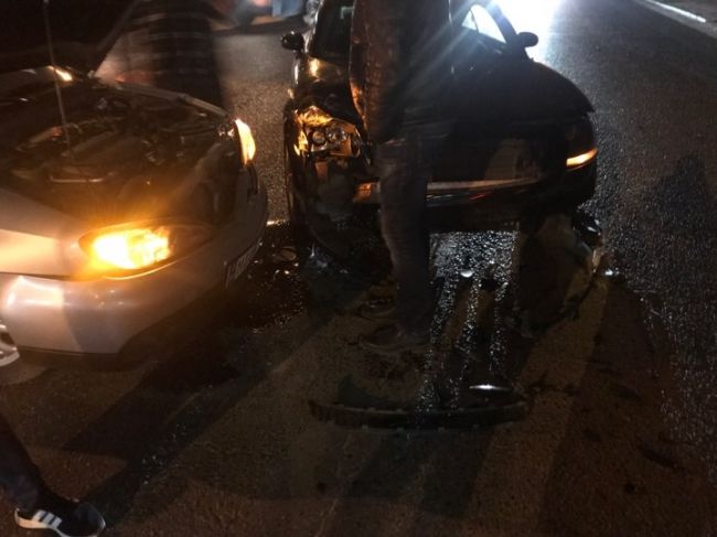 Авария на Ботанике: два автомобиля получили серьезные повреждения