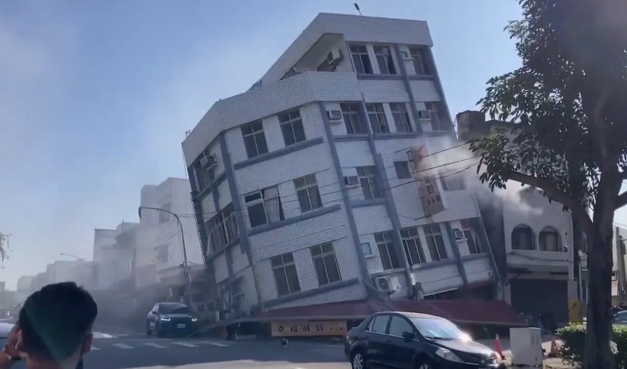 Вблизи Тайваня произошло землетрясение, в регионе объявлена угроза цунами