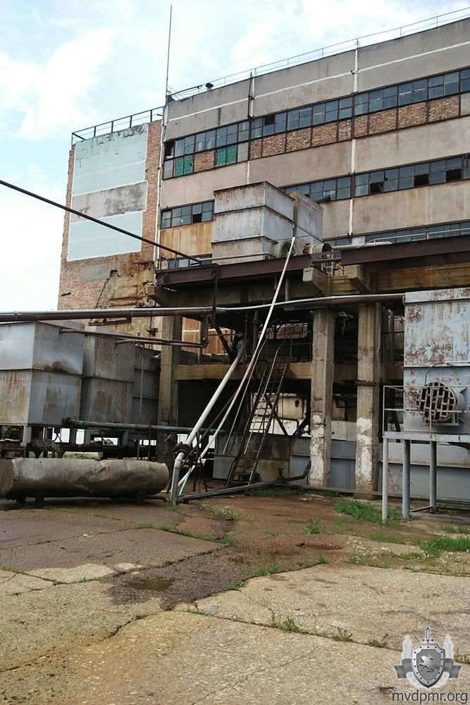 На заводе в Бендерах из-за нарушения техники безопасности вспыхнул пожар