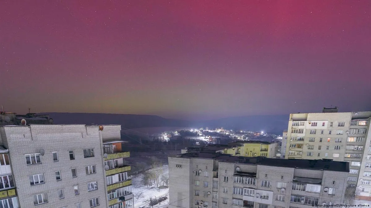 Aurora boreală, văzută în întreaga lume din cauza unei erupții solare anormale