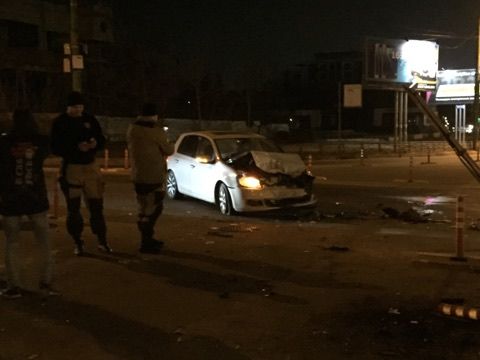 Accident grav în Capitală: Trei mașini, făcute zob. Primele imagini