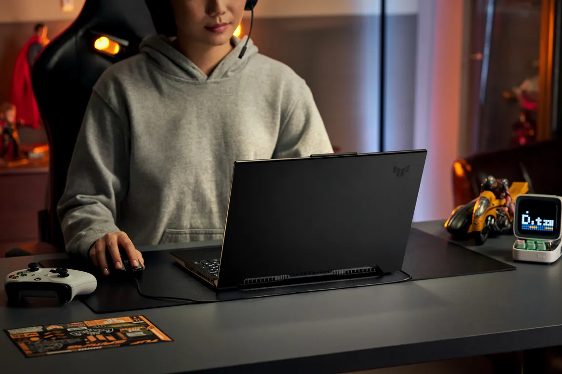 Asus TUF Dash F15: Врываемся в игру