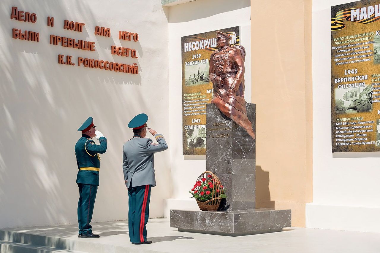 В Приднестровье в День Победы открыли памятник маршалу Жукову