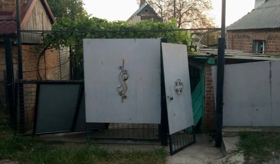 В Кривом Роге ракета повредила 20 домов, обесточены несколько улиц