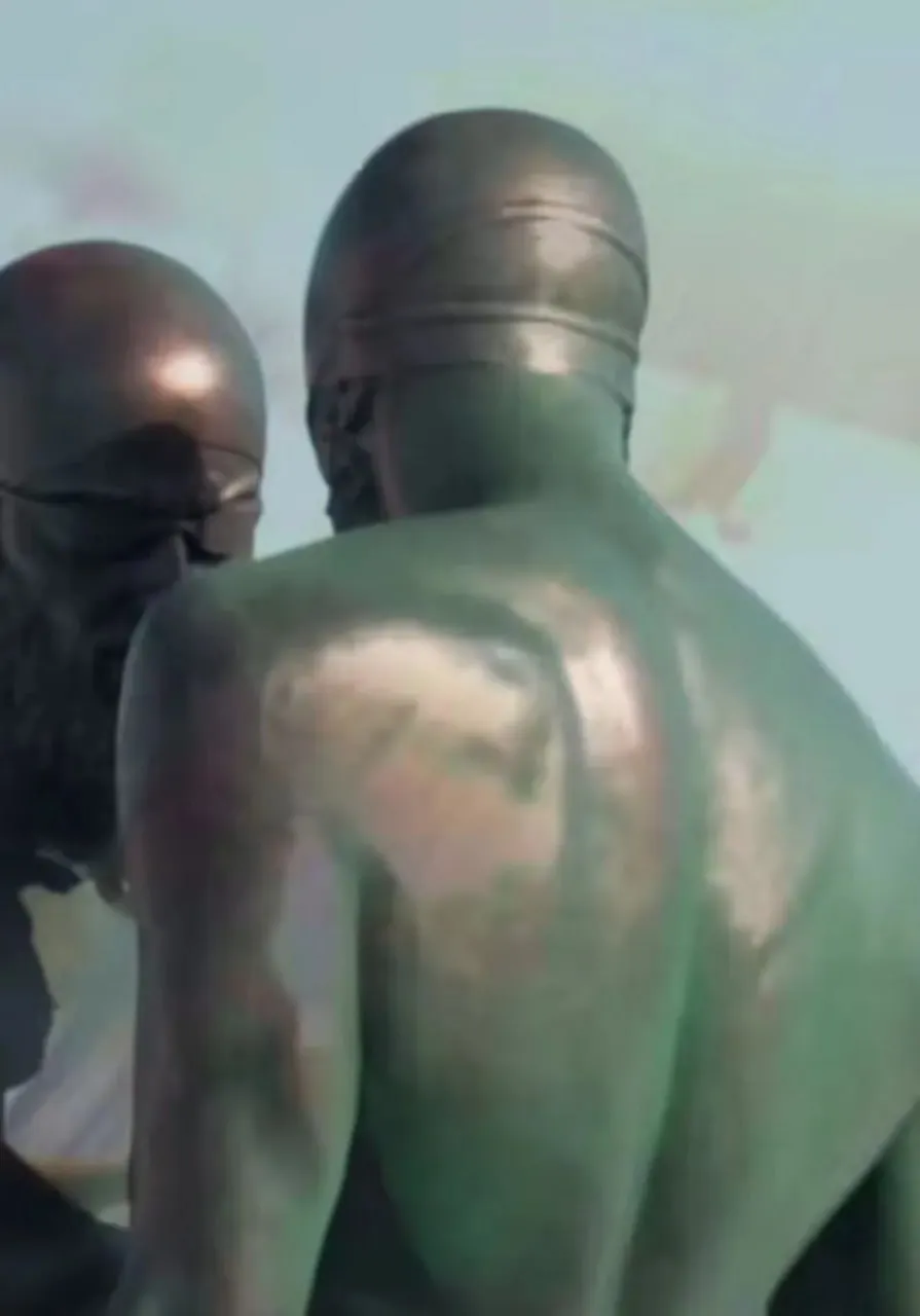 Жителей Ясс возмутила статуя у Дворца культуры