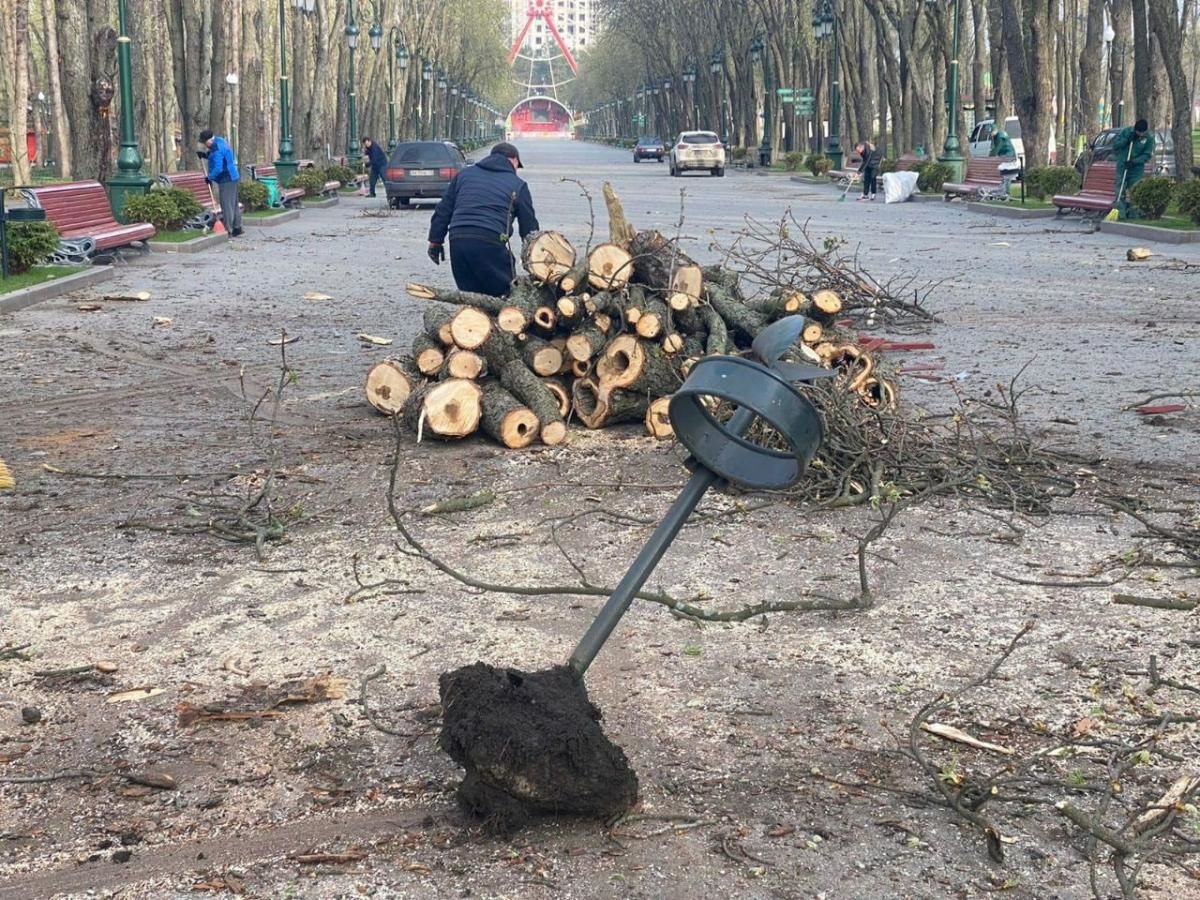 Харьков подвергся ракетному удару: есть погибший и не менее 18 раненых