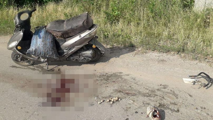 В Единецком районе пьяный водитель на скутере съехал с дороги