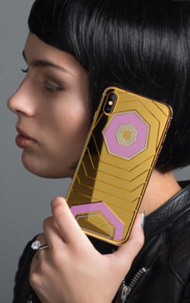 Cum arată și cât costă un iPhone X din aur masiv