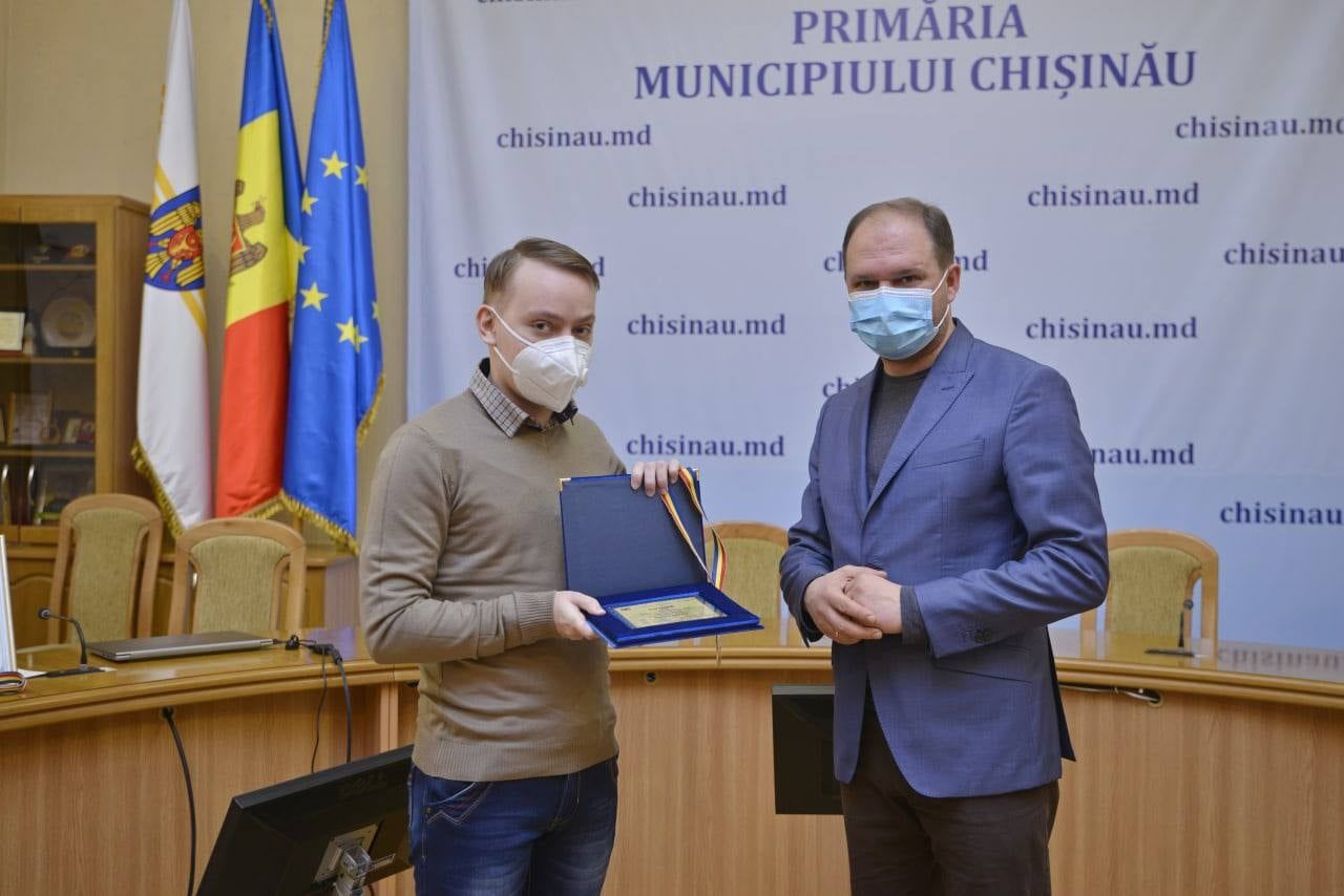 В столице наградили победителей в области литературы, искусства, науки, технологий