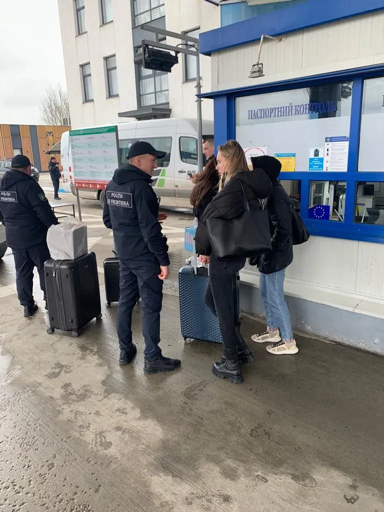 На молдо-украинской границе произошло ДТП с участием автобуса