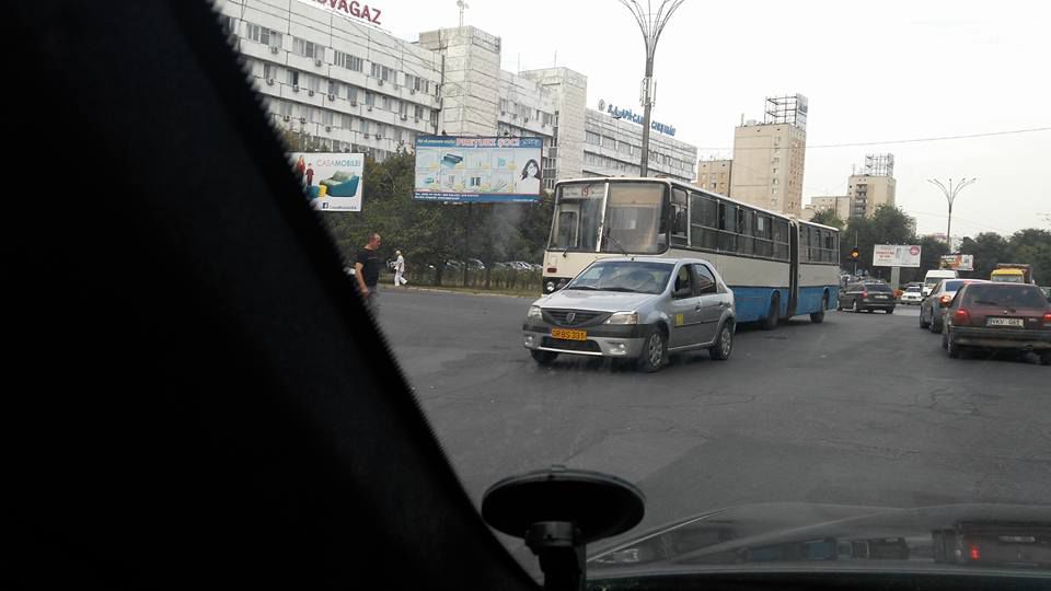 Аварии, ремонт: кишиневцы вновь жалуются на пробки в городе
