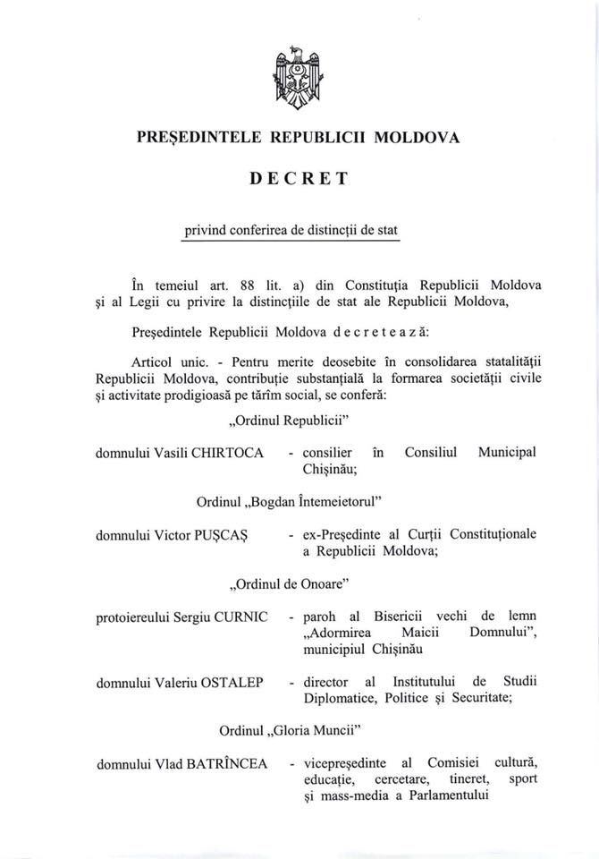 Merite în consolidarea statalității. Distincţie de la Dodon pentru Bătrâncea