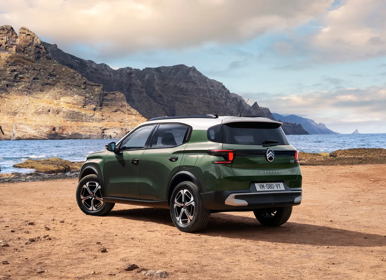 Citroen презентовала новый семейный кроссовер за 19 400 евро
