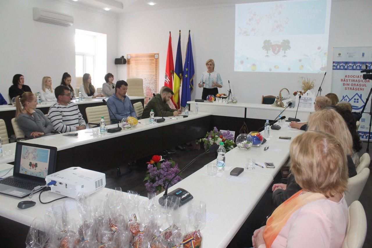 Жители Страшен, работающие за границей, участвуют в развитии города