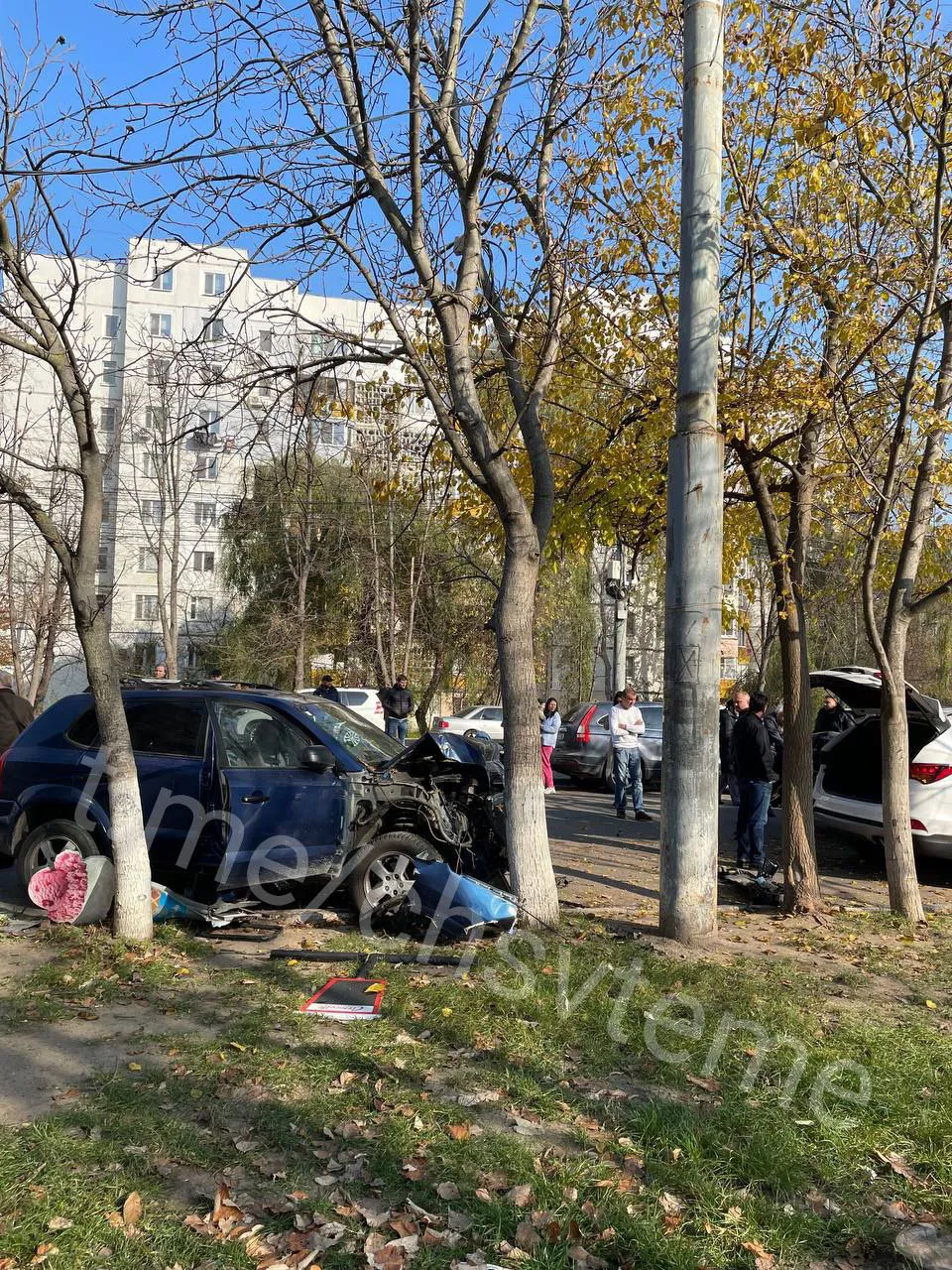 Возле парка "Валя Морилор" произошло ДТП с участием трех автомобилей