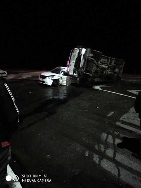 В результате аварии в Новых Аненах два человека госпитализированы