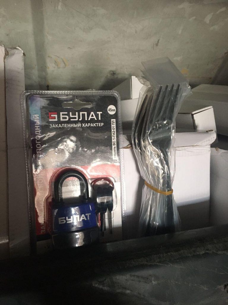 Украинские пограничники поймали молдаванина на контрабанде ложек и вилок